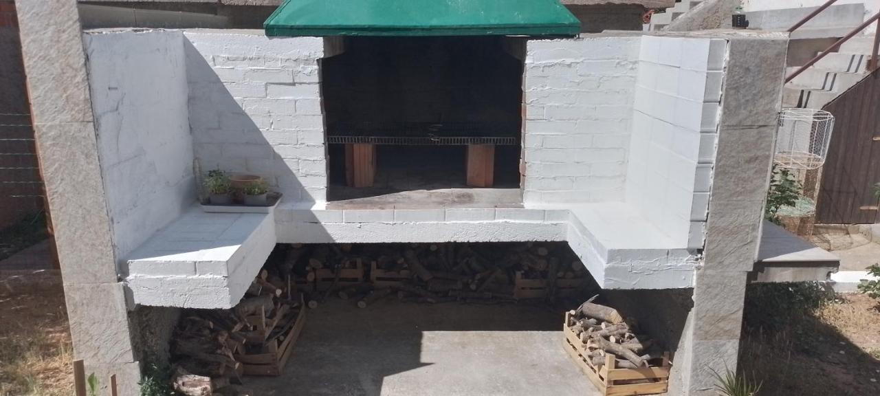 Apartman Kevin Karlobag Bagian luar foto